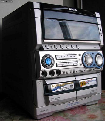   Aiwa NSX-SZ73